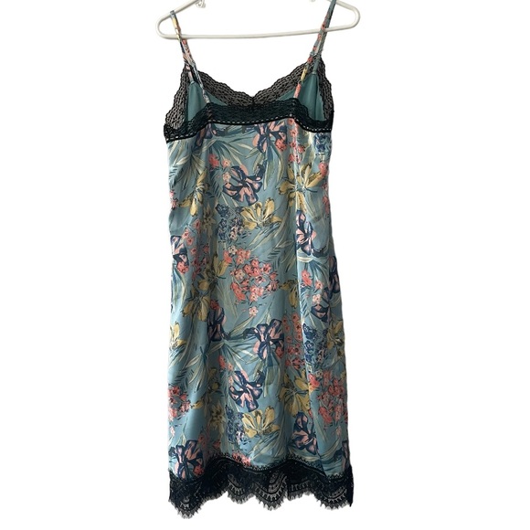 Mystree Slip Dress Silky Floral Lace - Picture 5 of 8